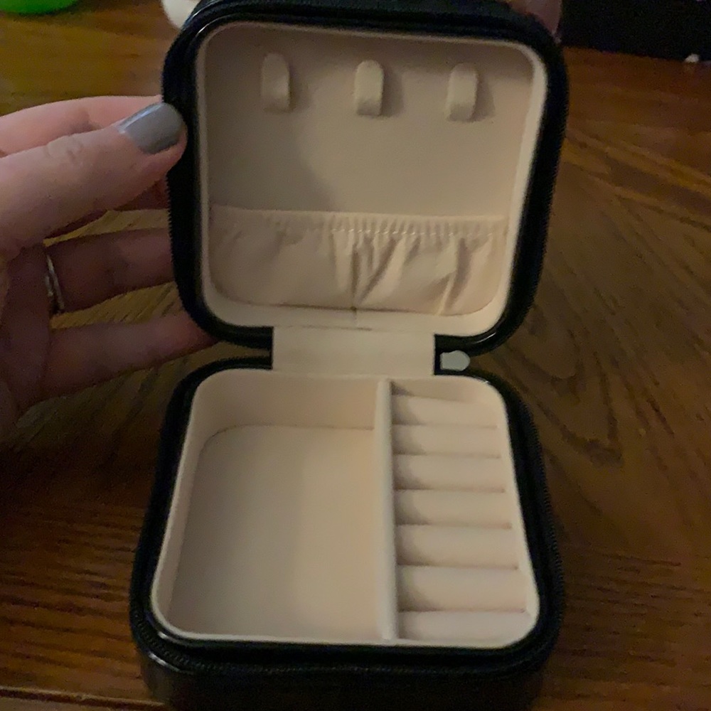 Jewellery travel case